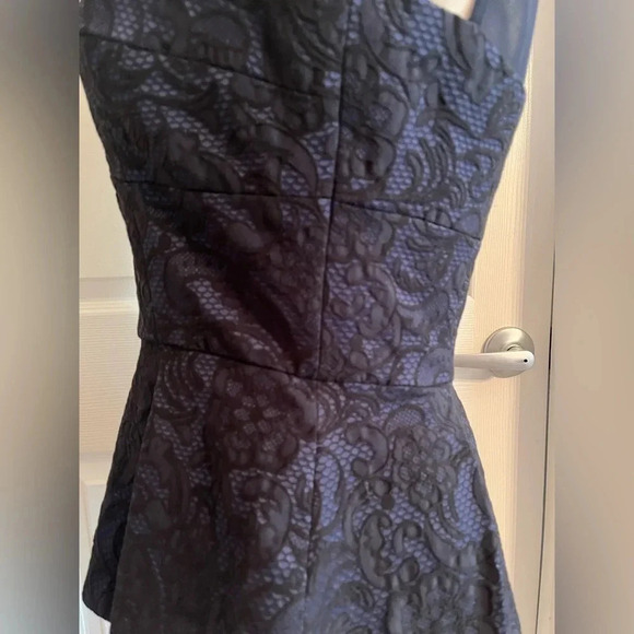 BCBGMaxAzria Noemi Corset Peplum Blouse in Dark Navy size S - Picture 12 of 14